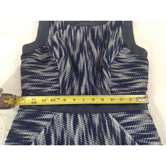 Milly NY USA Women's Dress Blue White Leather Trim Geometric Knit Sheath Size 4 - Picture 8 of 16
